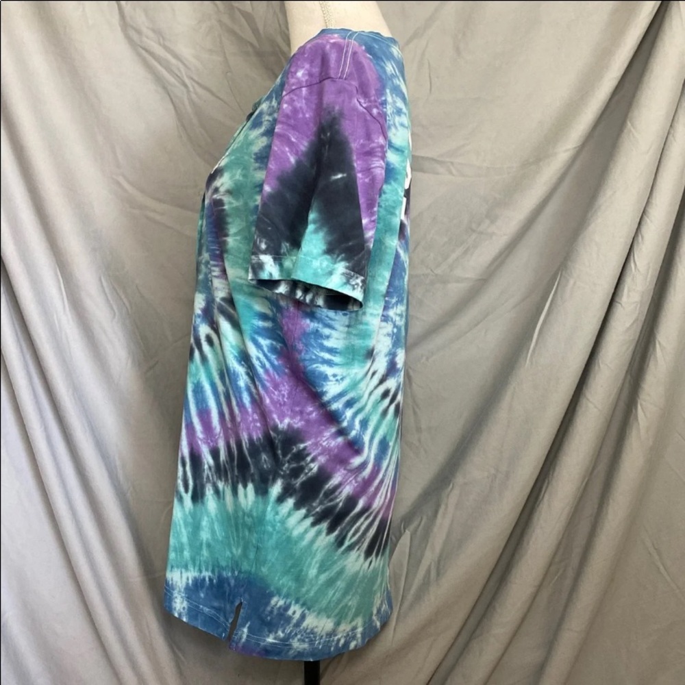 🍄VS PINK Unique Custom Tie Dye Campus Tee - Picture 6 of 10